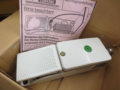 Bernstein Foot Switch F1-U1 UN unused NEW OD STOCK MEDICAL