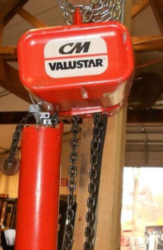 CM VALUSTAR 1 TON ELECTRIC CHAIN HOIST (MODEL: WL, 16 FPM, 110V 1PH, 15&#039; CHAIN)