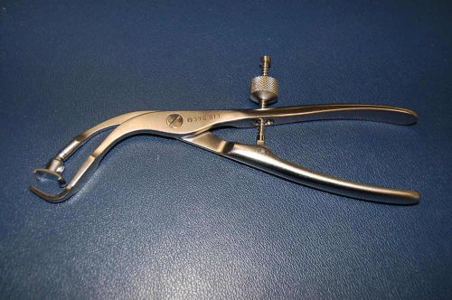 Synthes 398.811  Plate Holding Forcep with swivel head
