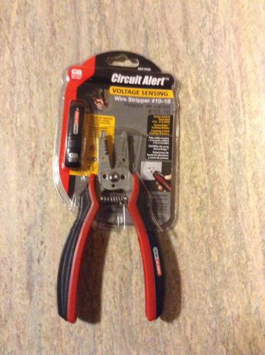 GARDNER BENDER WIRE STRIPPERS AND CHANNELLOCK AND CRAFTSMAN SCREWDRIVER SET
