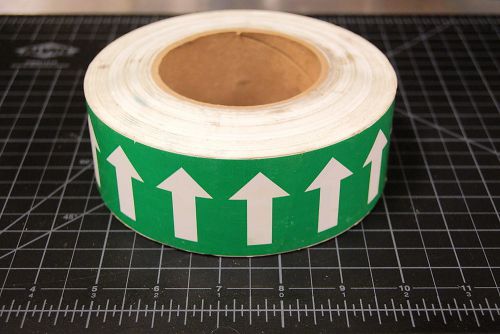 Pipe Marker 2&#034; Wide Roll 60 Yd White Arrow on Green Tape, New
