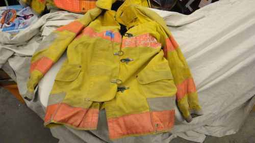 M) used Express Fireman&#039;s insulated lined fire jacket winter/  Halloween costume
