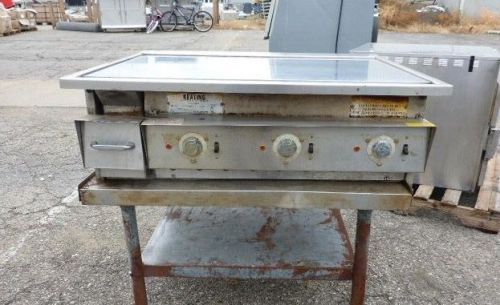 SALE! 36&#034; Electric Keating Miraclean Commercial Grill Griddle Model# 36FLD