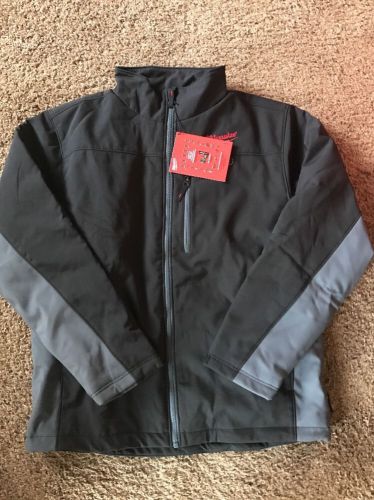 Milwaukee 2395-m m12 black 12-volt lithium-ion heated jacket kit - medium for sale