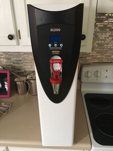 Bunn H5X 5 Gallon Hot Water Dispenser PN: 43600.0011 White