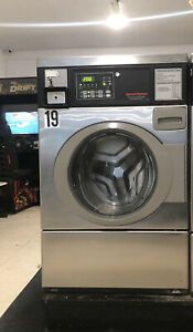 Speed Queen Silver Front Load Washers 18 Pounds, Used. 8 years old
