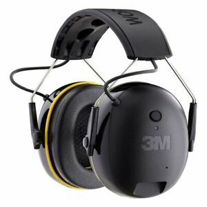 3M 90543-4DC Hearing Protector - Black