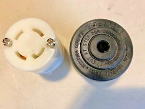 Twist Lock 4 Wire Electrical Plug 30A Female Receptacle NEMA L14-30R.Lock UL