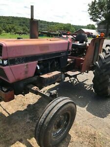 1989 Case 585 Diesel 4-Speed Tractor