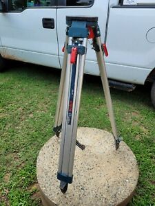 Bosch BT160 63 inch Aluminum Contractors Tripod