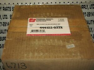 New Model 444122  Federal Signal/Target Tech Amber Beacon Light 12V