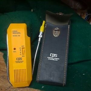 CPS LEAK SEEKER Model L-780 Leak Detector Handheld Tool with case