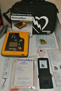 Welch Allyn AED 10 with Case and Battery no pads