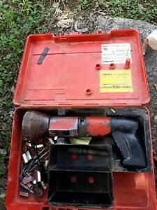 *HILTI* DX 600N HEAVY-DUTY POWDER ACTUATED NAIL FASTENER WTH CASE AND EXTRAS