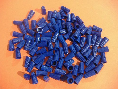 LOT OF 100 SMALL BLUE WIREGARD WIRE CONNECTORS