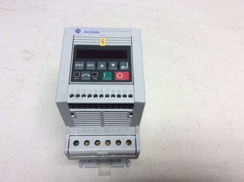 Allen bradley 160-ba02nsf1 ser. c frn. 7.06 .75 hp .55 kw vfd 160ba02nsf1 for sale