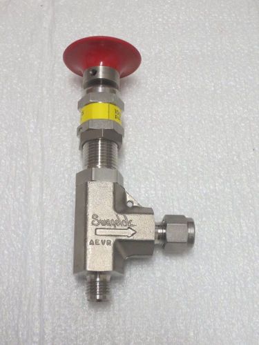 Swagelok ss-rl3s4-mo low-pressure proportional relief valve 1/4&#034; manual override for sale