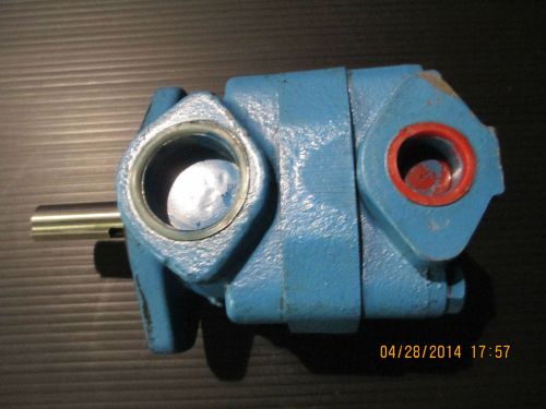 Vickers v20 1p11p 1c11 hydraulic vane pump  keyed shaft for sale