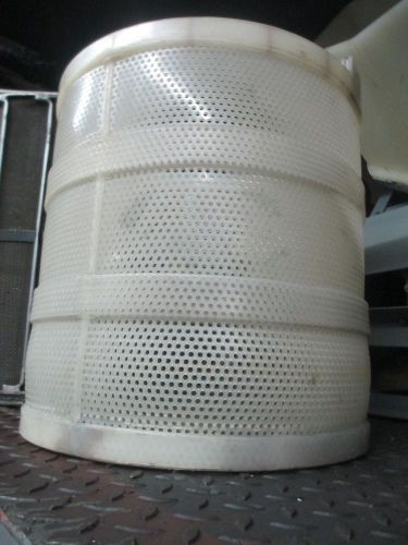 New holland 18 ?x 18? polypropylene basket with 1/8&#034; perforations - nice! for sale