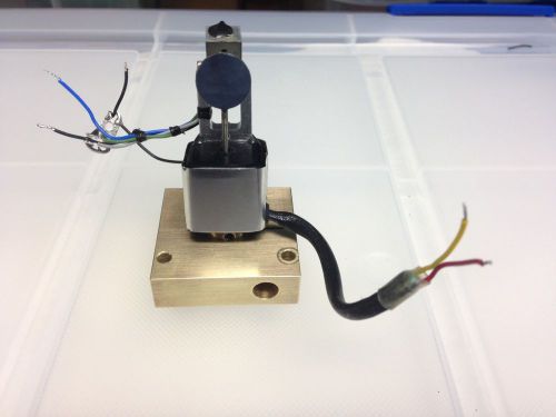 Optical mirror &amp; motor mounted on gold block w/sensor pulled from agema thermal for sale