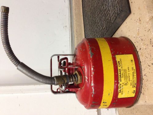 Justrite 8410 Vintage1 gallon Type II Can 1/2 in Flexible Hose