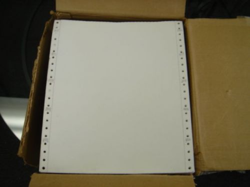 5 Part COMPUTER PAPER 700 SHEETS ALL WHITE BRAND NEW FULL UNOPENED CASE