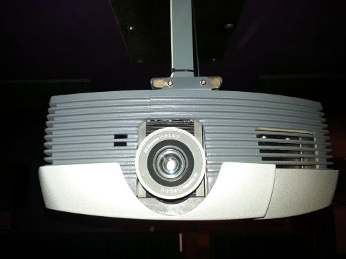 Barco cineversum 80 + master and ceiling bracket for sale