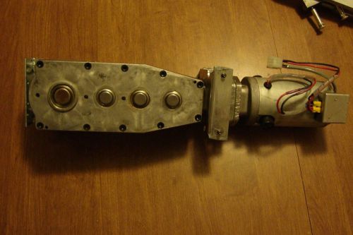 DOR-O-MATIC RH ASTRO OR SENIOR SWING MOTOR,GEARBOX, AND ARM 81002-901