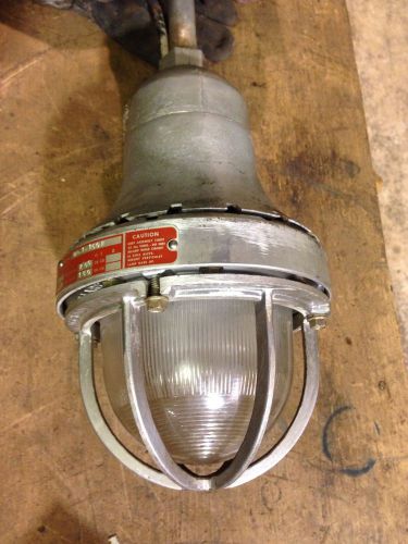 Killark hubbell explosion proof light #hp-1-150f loft 200 watt paint room for sale
