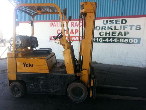 Forklift lift truck 4,000 lb cap sideshift 3 stage yale construction used low hr for sale