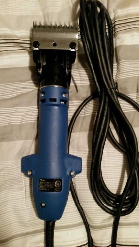 Oster CLIPMASTER Variable Speed Large Breed Clipper for Horses Cattle Llama Goat