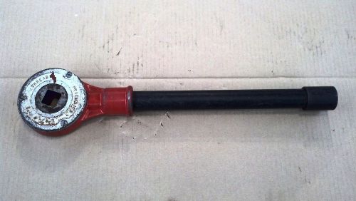 Ridgid d223 pipe threader ratchet 1&#034; square drive w/ handle 39390 for 141 dies for sale