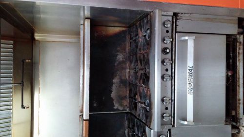 HEAVY DUTY &#034;IMPERIAL&#034; GAS 6 BURNERS STOVE WITH OVEN
