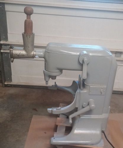 4 Speed 20 Quart Commercial Mixer W/Grinder Attachment Reco 422B by Reynolds