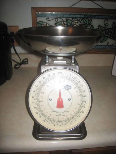30-Lb-Yamato-Accu-Weigh-Scale-SM-N-2-oz-Commercial-Pro 2 oz. to 30 pounds