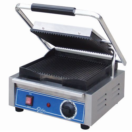 Globe GPG10 Bistro Panini Grill, Electric, Two Sided Grill,  10&#034; x 10&#034; Grooved I