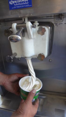 Taylor single soft serve ice cream / custard/ yogurt machine/ icecream for sale