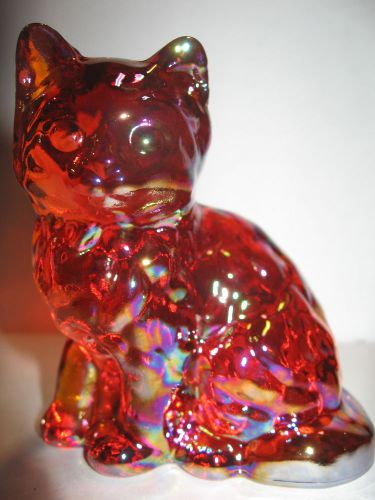 marigold carnival glass Cat Kitten paperweight / kitty iridescent figurine amber