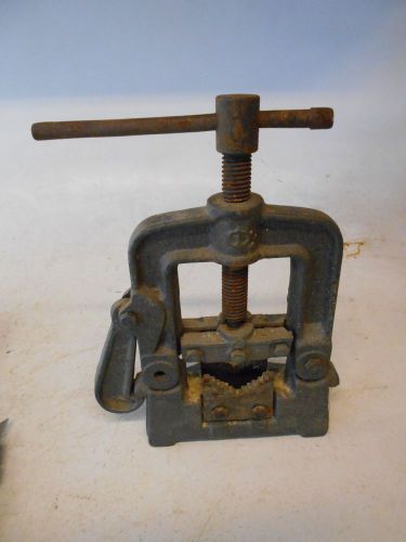 Pre-Owned Bench Mount Type A1 Pipe Vise