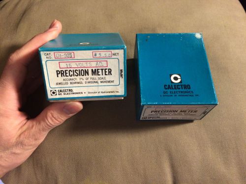 TWO Vintage Calectro Precision Meters Model D1-925 AC Volts Gauges DI-925