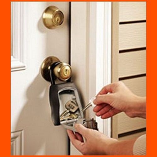 Master Lock Key Security Realtor for Homes for Sale Realty Real Estate Keys Safe