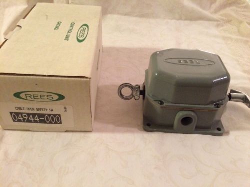 NEW REES PULL CORD SWITCH ELECTRIC CONTROL BOX ELECTRICAL NEW IN BOX