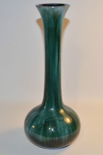 Vintage Blue Mountain Pottery Vase Green Turquoise 11&#034; tall