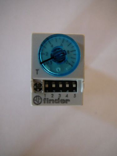 AC DC timing rele relay Finder with seting time 85.02.0.012.0000  0,05 to 100hr