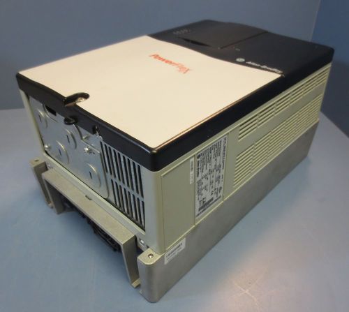 Allen Bradley PowerFlex 70 AC Drive Inverter 3 Ph 20 HP 20AD027A0AYNANC0 Ser A