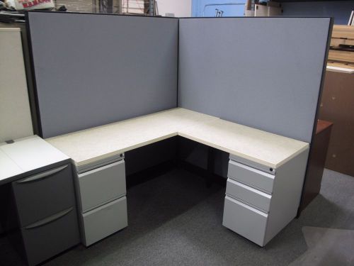 Steelcase Kick 5x5 67&#034; Tall Cubicles in So-Cal