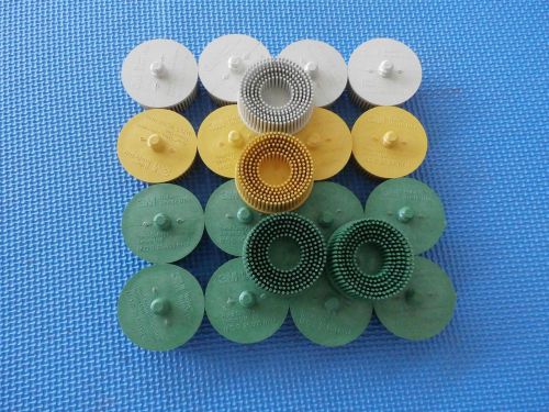 20 NEW 3M ROLOC BRISTLE 2INCH DISC (10 GREEN-5YELLOW- 5WHITE ) 50,80,120 GRIT
