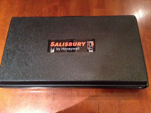 Salisbury Honeywell S104 16 Piece 3/8  1000V Insulated Deep Drive Socket Set