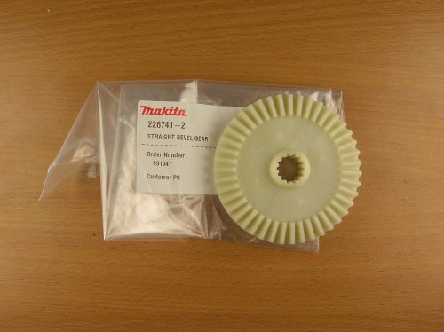 Genuine Makita Straight Bevel Gear for chain saw UC3500A Part 226741-2