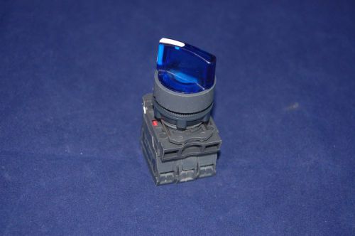 22mm ILLUMINATED Selector switch 3 Position Fits BLUE XB5AK156G5 120V Momentary